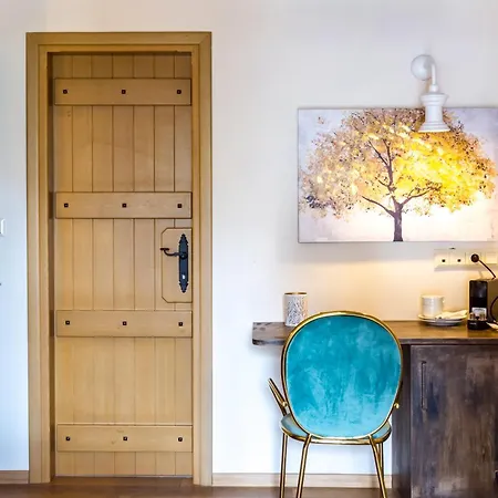 아파트 Mythic Valley 리토코론