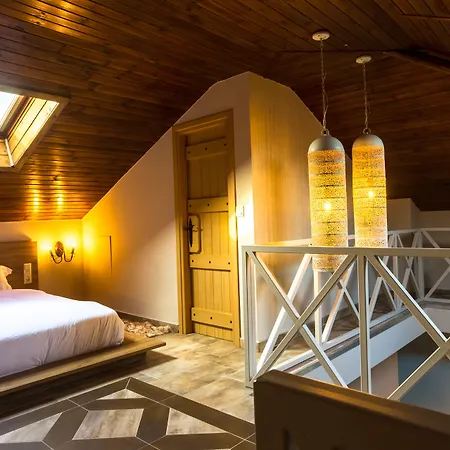 Mythic Valley 아파트